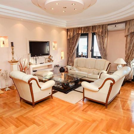 Ugodan I Luksuzan Apartman Banja Luka Kültér fotó