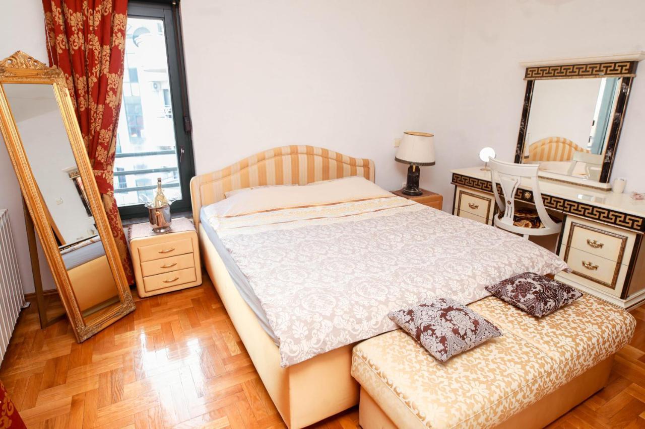 Ugodan I Luksuzan Apartman Banja Luka Kültér fotó