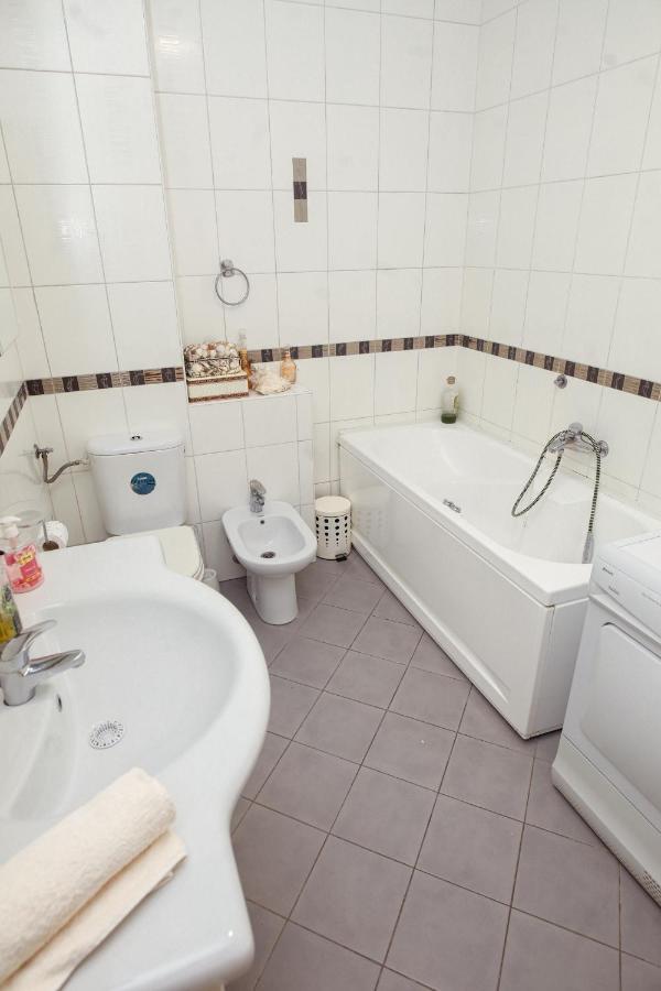 Ugodan I Luksuzan Apartman Banja Luka Kültér fotó